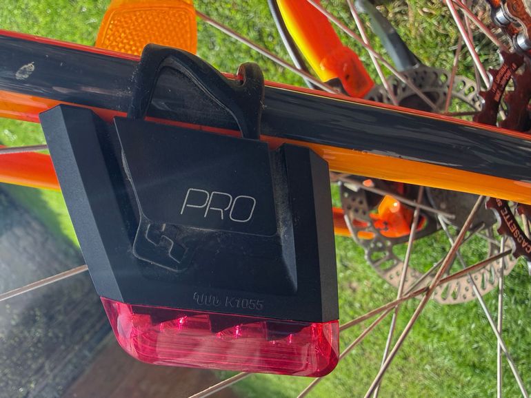 Used Cube Aim Pro 29 Zoll Cube Aim Pro 29 Zoll Custom Shimano Tourney 2020 Mountainbike — image 8 of 29