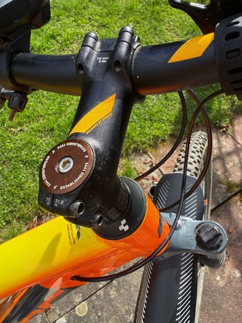 Used Cube Aim Pro 29 Zoll Cube Aim Pro 29 Zoll Custom Shimano Tourney 2020 Mountainbike — image 16 of 29
