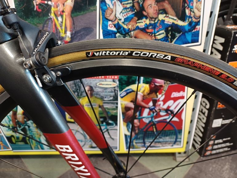 Used Brixia Brixia Custom Shimano Ultegra Di2 2022 Road & Gravel — image 7 of 33