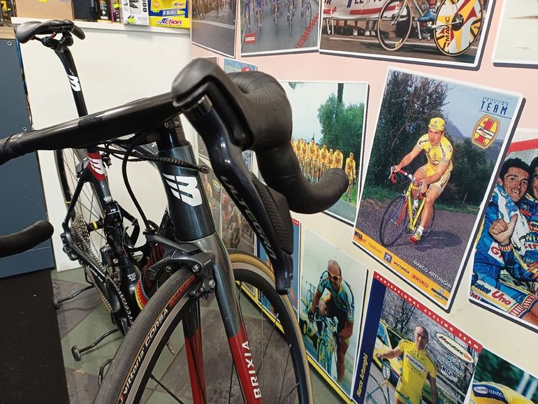 Used Brixia Brixia Custom Shimano Ultegra Di2 2022 Road & Gravel — image 6 of 33