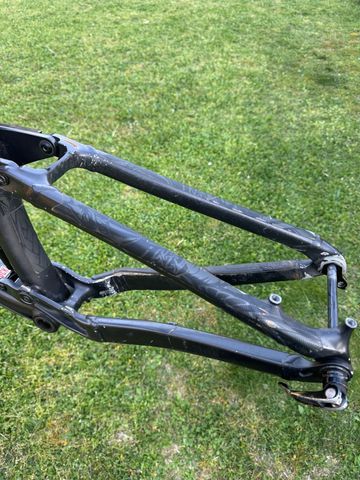Gebrauchtes Trek Remedy 27.5 AL Frameset 2018 Frameset 2018 Mountainbike, Schwarz, 27.5 — Bild 7 von 11