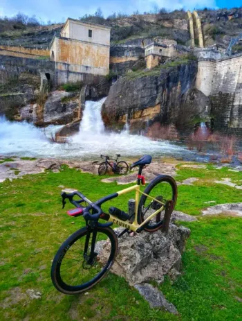 Canyon, Canyon Grail CF SL 7 ETap