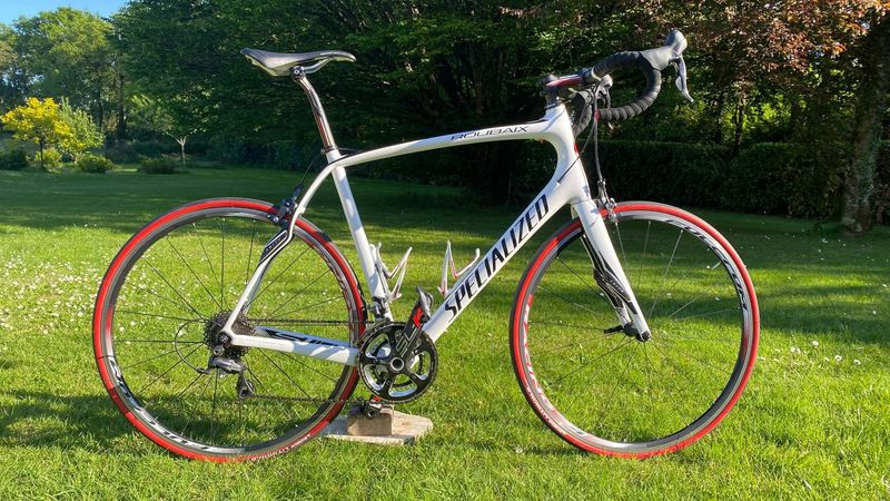 Used Specialized Roubaix SL4 Expert 2014 2014 Road & Gravel, White — image 1 of 6