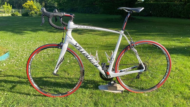 Used Specialized Roubaix SL4 Expert 2014 2014 Road & Gravel, White — image 2 of 6