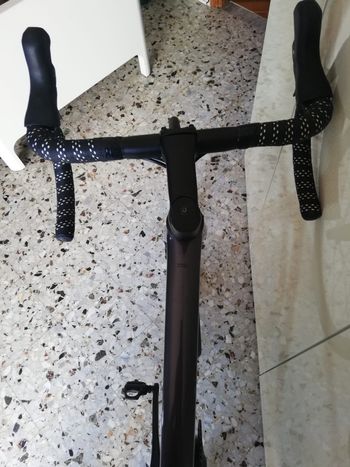 Used Bianchi Infinito 105 2024 2024 Road & Gravel, Black — image 9 of 13