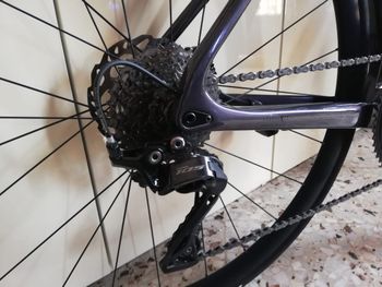 Used Bianchi Infinito 105 2024 2024 Road & Gravel, Black — image 10 of 13