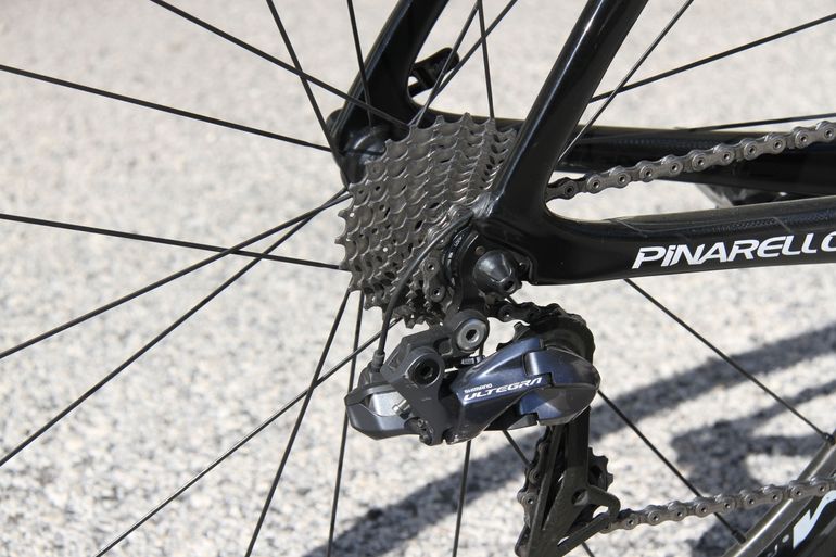 Used Pinarello Pinarello Dogma F 10 2018 Road & Gravel, Black — image 3 of 10