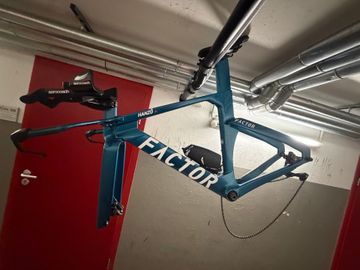 Used Factor HANZŌ Frameset Premium 2025 Frameset 2025 Road & Gravel, Blue — image 2 of 8