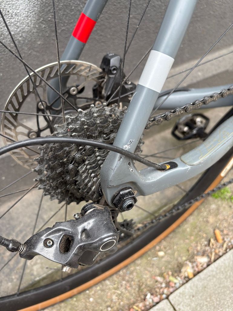 Used Basso Basso Custom Campagnolo Chorus 2018 Road & Gravel, Hellgrau — image 13 of 25