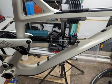Used YT Industries Jeffsy 27 CF Pro 2018 Frameset 2018 Mountainbike, White, 27.5 — image 7 of 9