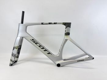 Used Scott Scott Foil RC HMX Frameset 2023 Road & Gravel, Light Gray — image 4 of 5