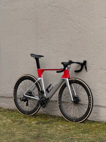 Used Cannondale Systemsix SRAM Red eTap AXS 2023 Road & Gravel, Light Gray — image 4 of 10