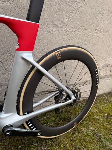 Used Cannondale Systemsix SRAM Red eTap AXS 2023 Road & Gravel, Light Gray — image 7 of 10