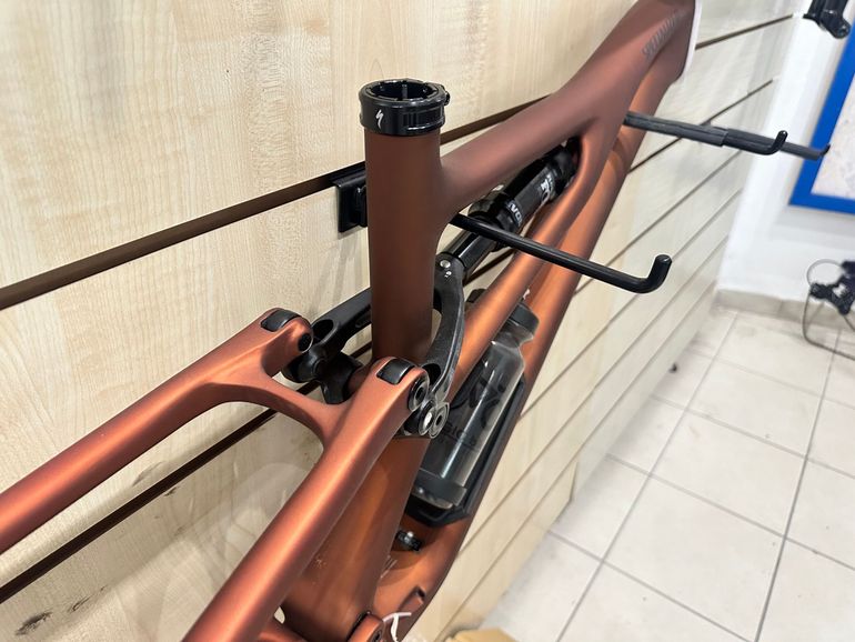 Used Specialized Stumpjumper Frameset 2022 Frameset 2022 Mountainbike, Orange, 29 — image 2 of 4