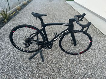 Pinarello, Dogma F12 Disk Ultegra DEMO Bike 2021