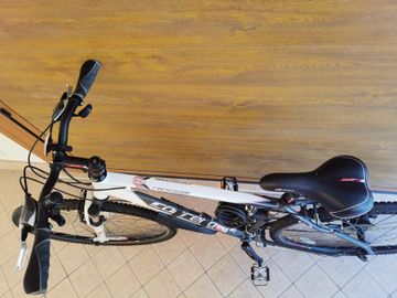 Used Carrera Crossfire Other Shimano 2014 Mountainbike, White — image 5 of 5