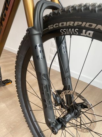 Używany Lapierre Prorace SRAM GX Eagle AXS 2022 Mountainbike — zdjęcie 6 z 10