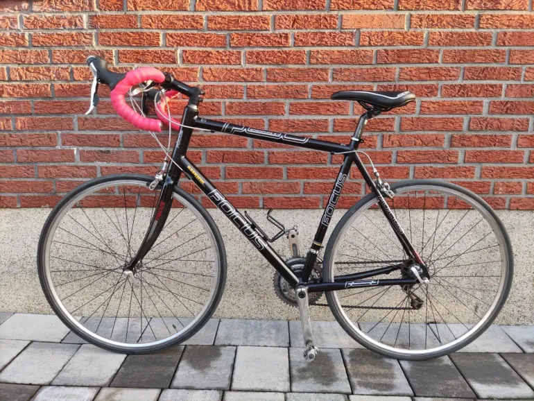 Used Focus Focus Custom Other Shimano 2018 Road & Gravel, Schwarz — image 2 of 12