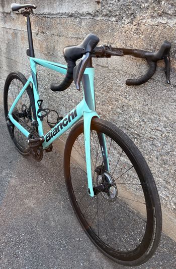 Bianchi, Oltre Shimano Ultegra Di2