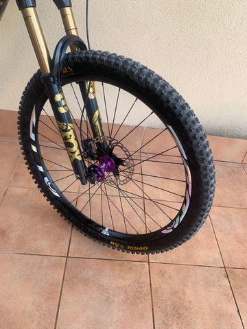 Gebrauchtes Custom Cassius, 2025 2025 Mountainbike, Violett — Bild 4 von 8