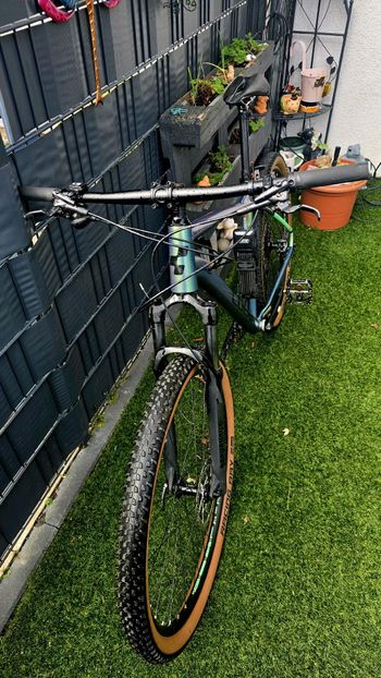 Used Cube Reaction Pro 2022 29er Verde’n’Green 2022 Mountainbike, Green — image 6 of 16