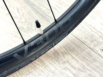 Brugt Bianchi Oltre Race 105 2025 2025 Road & Gravel — billede 8 af 8