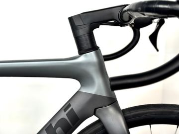 Brugt Bianchi Oltre Race 105 2025 2025 Road & Gravel — billede 3 af 8