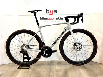 Megamo, RAISE 04 2026