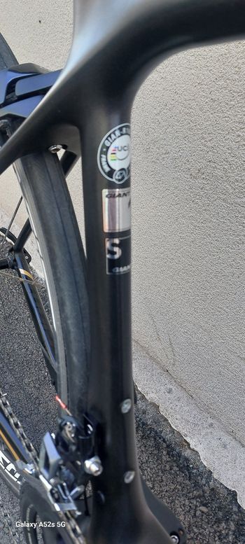 Used Giant Giant Custom Shimano Ultegra 2019 Road & Gravel — image 5 of 6