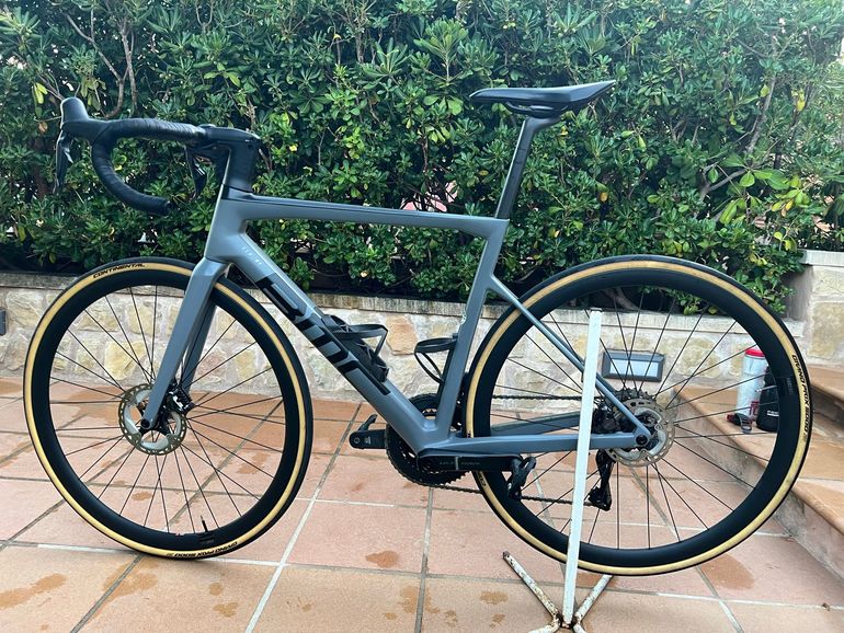 Used BMC Teammachine SLR 01 FIVE 2023 2023 Road & Gravel — image 1 of 14