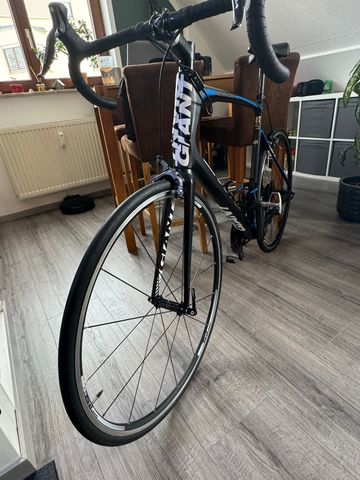 Używany Giant Defy Advanced 0 2014 2014 Road & Gravel — zdjęcie 11 z 66