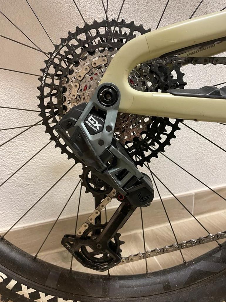 Used Propain Tyee SRAM GX Eagle AXS 2025 Mountainbike, Light Gray — image 5 of 6
