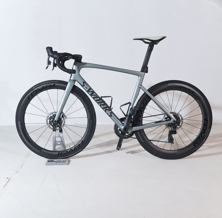 Used Specialized S-Works Tarmac SL7 - SRAM Red eTap AXS 2023 2023 Road & Gravel, Light Gray — image 2 of 13
