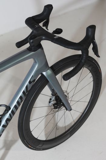 Used Specialized S-Works Tarmac SL7 - SRAM Red eTap AXS 2023 2023 Road & Gravel, Light Gray — image 4 of 13