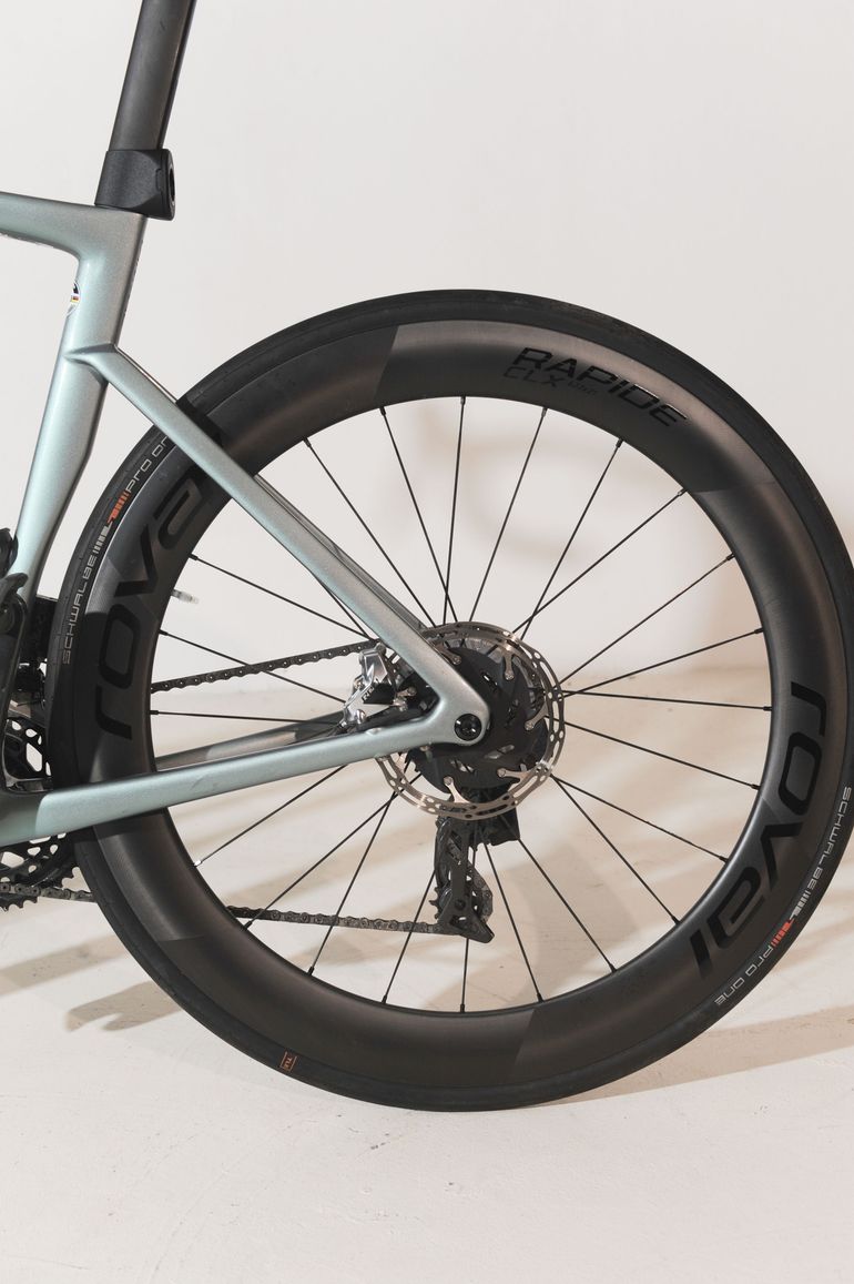 Used Specialized S-Works Tarmac SL7 - SRAM Red eTap AXS 2023 2023 Road & Gravel, Light Gray — image 3 of 13