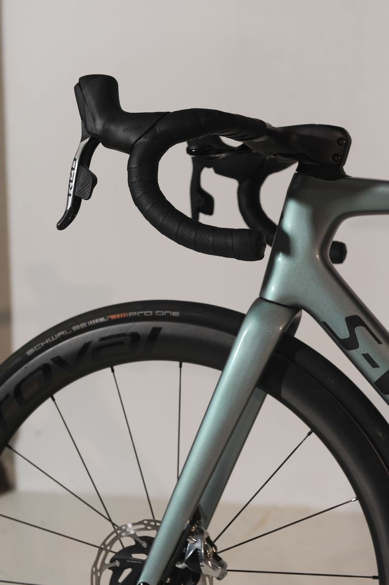 Used Specialized S-Works Tarmac SL7 - SRAM Red eTap AXS 2023 2023 Road & Gravel, Light Gray — image 6 of 13