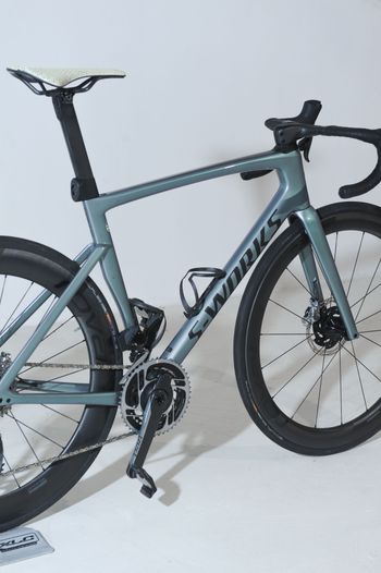 Used Specialized S-Works Tarmac SL7 - SRAM Red eTap AXS 2023 2023 Road & Gravel, Light Gray — image 8 of 13
