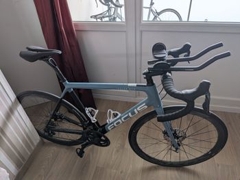 Focus, Izalco Shimano Dura Ace Di2