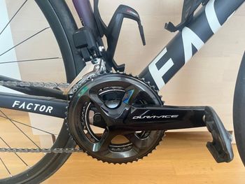 Used Factor O2 Shimano 105 Di2 2023 Road & Gravel, Purple — image 7 of 15
