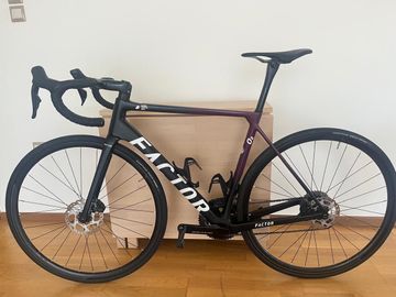 Used Factor O2 Shimano 105 Di2 2023 Road & Gravel