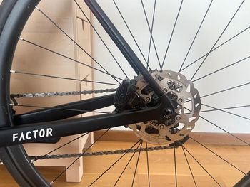 Used Factor O2 Shimano 105 Di2 2023 Road & Gravel, Purple — image 2 of 15