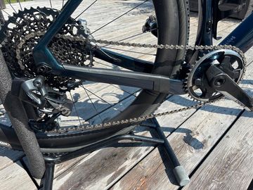 Używany Merida Silex 10k 2024 Road & Gravel — zdjęcie 9 z 14