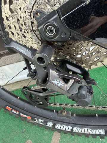 Used Mustache Custom Shimano Deore XT 2022 Mountainbike, Black — image 2 of 15
