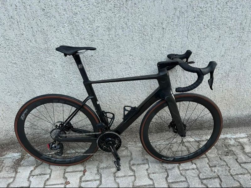 Factor OSTRO VAM - SRAM Force w/ Power Meter 2025 2025 Road & Gravel d'occasion