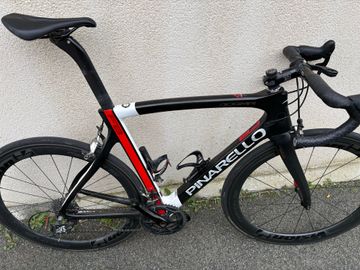 Pinarello Dogma SRAM Red 2017 Road & Gravel d'occasion — image 2 sur 4