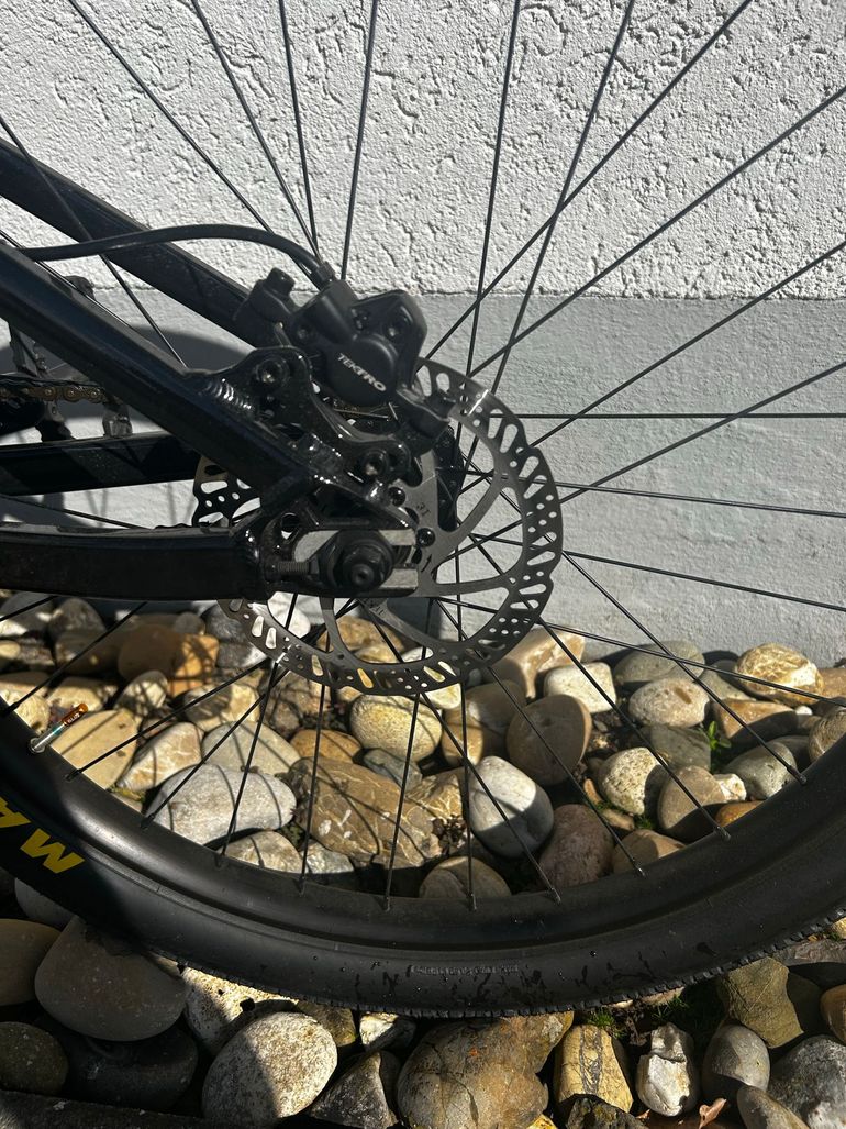 Used Rocky Mountain Flow 2024 2024 Mountainbike, Black, 26 — image 5 of 6