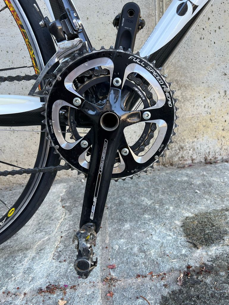Used Colnago CLX Disc Shimano 105 2012 Road & Gravel, Weiß — image 3 of 9
