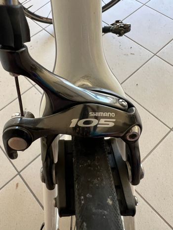 Used Colnago CLX Disc Shimano 105 2012 Road & Gravel, Weiß — image 7 of 9