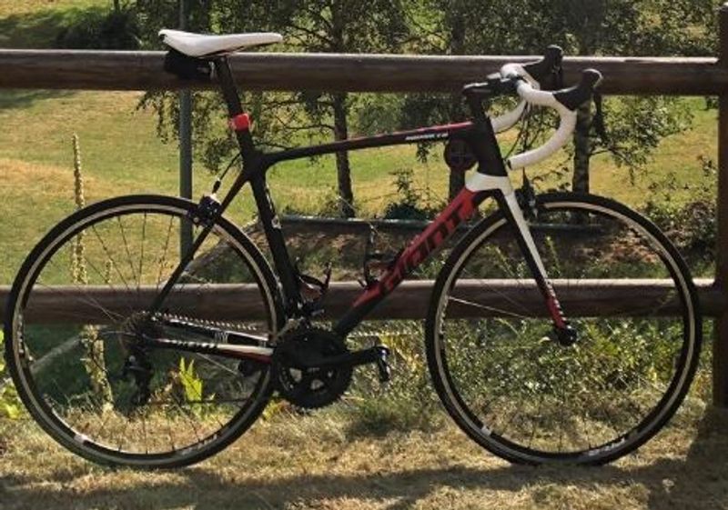 Used Giant TCR Advanced 2 2016 2016 Road & Gravel