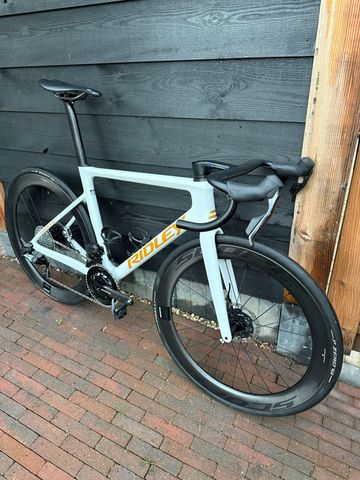 Tweedehands Ridley Falcn SRAM Force eTap AXS 2026 Road & Gravel — afbeelding 9 van 11